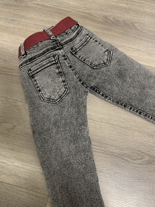 Джинси на хлопчика у відмінному стані На 3рочки