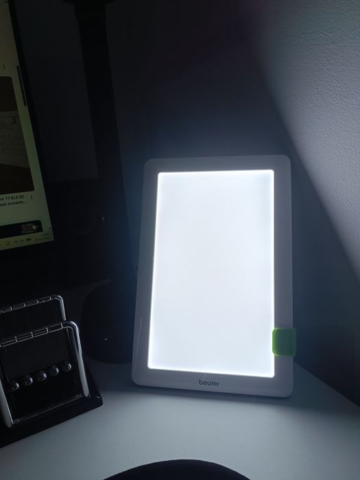 Lampa/ lampka do fototerapii antydepresyjną Beurer TL30
