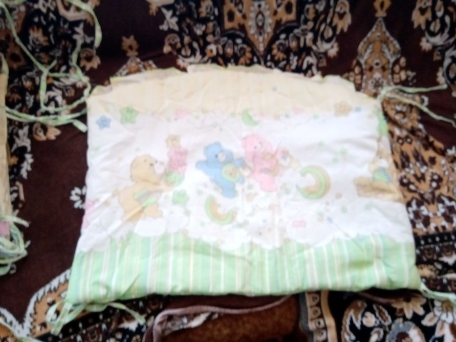 Продам дитячу постільну білизну,бортики, балдахін