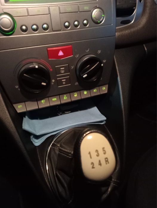 Lancia Ypsilon 2010 - 58mil Km