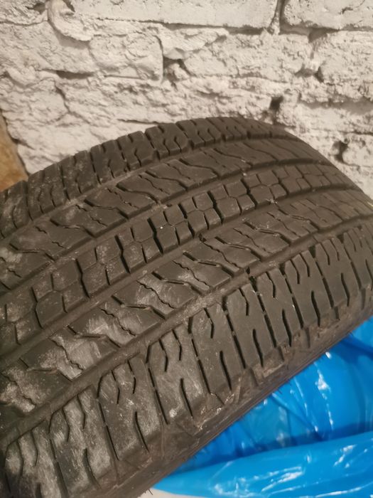 Sprzedam komplet opon r 18 265/60