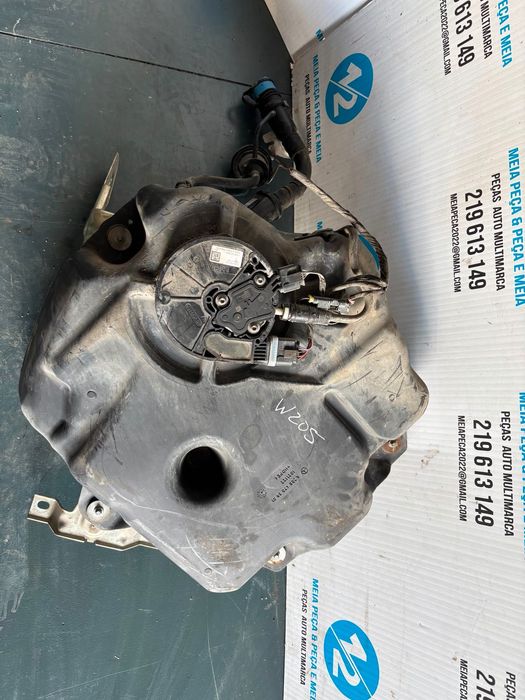 Deposito Adblue Mercedes W205 de 2016