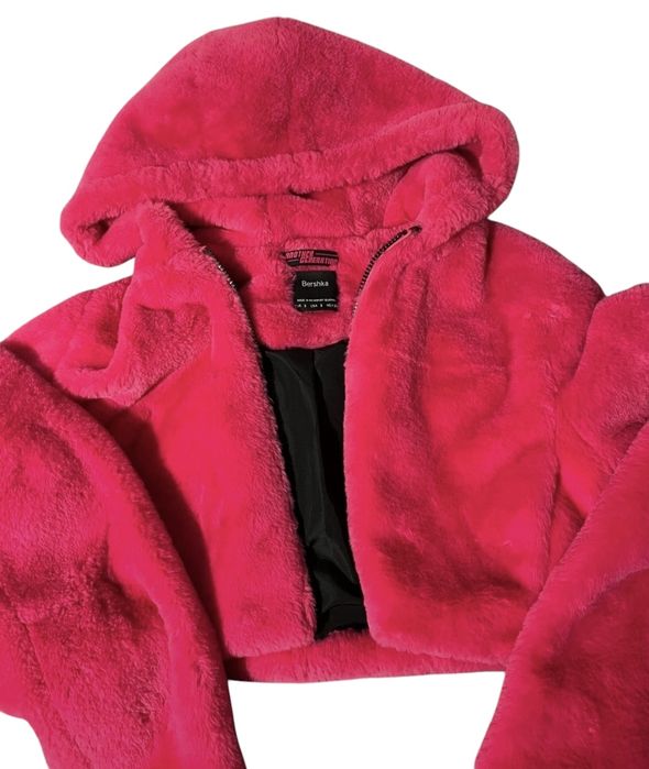 BERSKA eko futerko z kapturem S M 36 38 neon pink cyberpunk goth NOWE