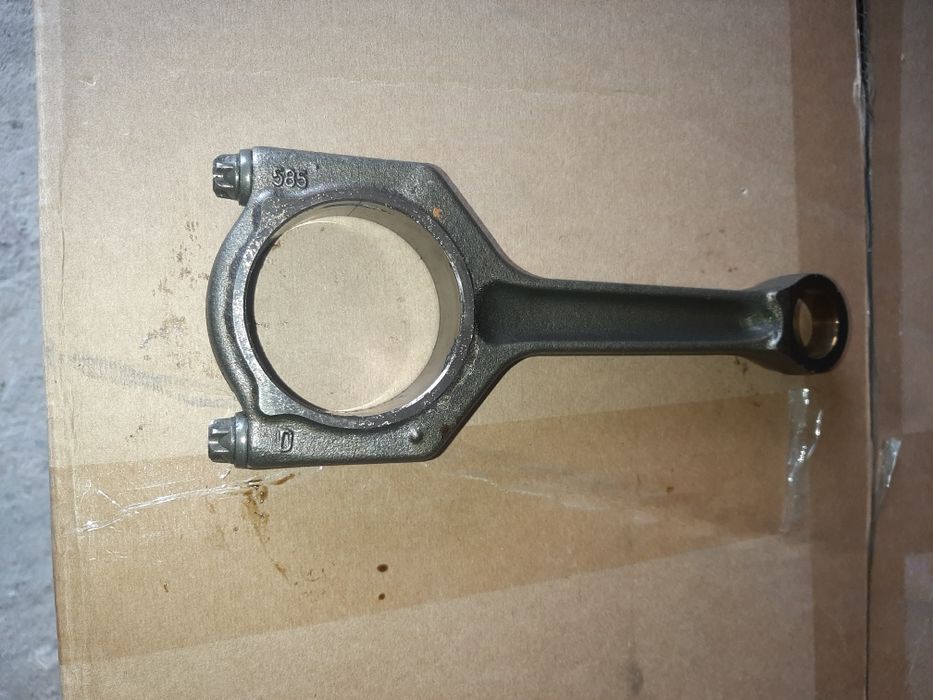 Korbowod silnika G7.  3.0b  n55b30  bmw