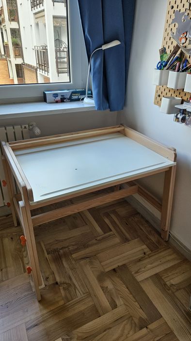 Biurko regulowane stolik Ikea Flisat