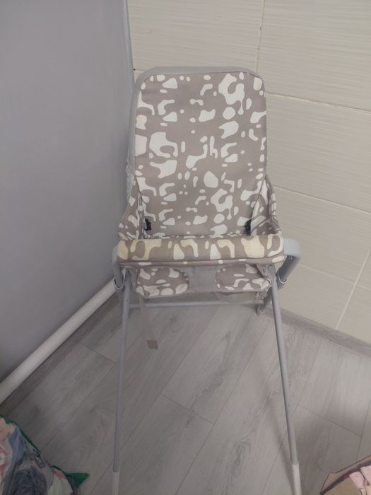 Стільчие для готування IKEA