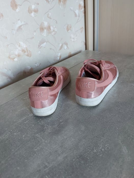 Кросівки кеди nike жіночі підліткові