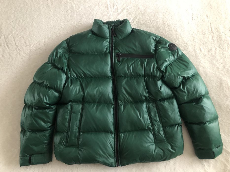 Trussardi оригинал пуховик