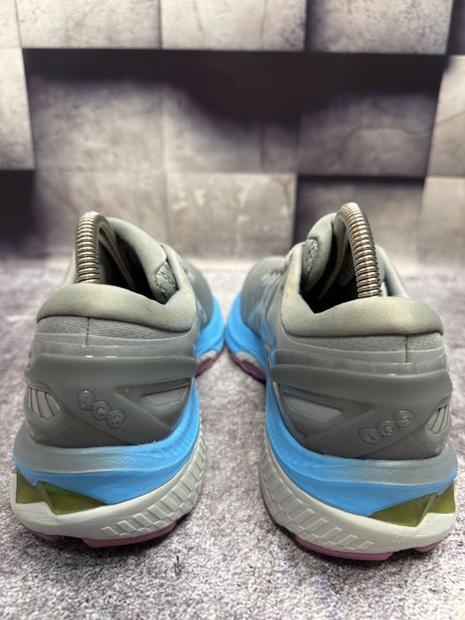 Кросівки чоловічі Asics Gel-Kayano 27 42р — zdjęcie 4