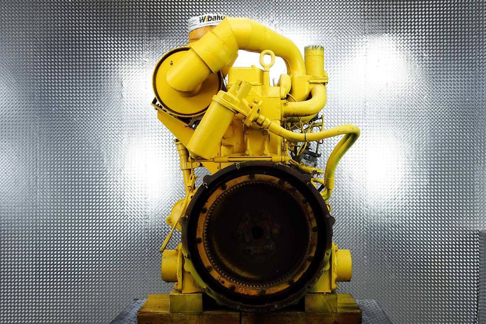 Silnik spalinowy - SW680