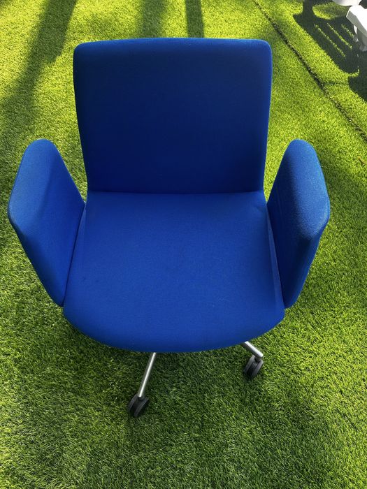 Cadeiras verdes ou azuis