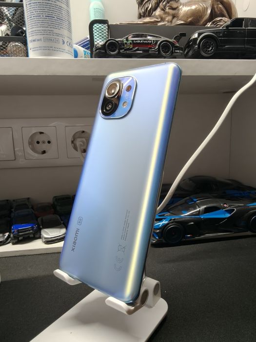 Xiaomi mi 11 8/256 GB Global