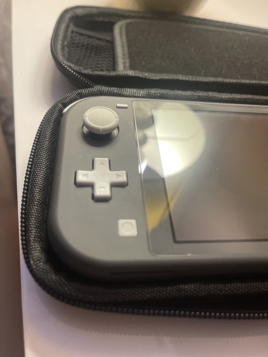 Nintendo Switch Lite 128gb K€FIR