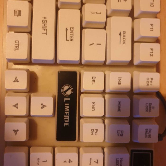 Teclado com fios "Limeide" RGB - 15€64737978544899124