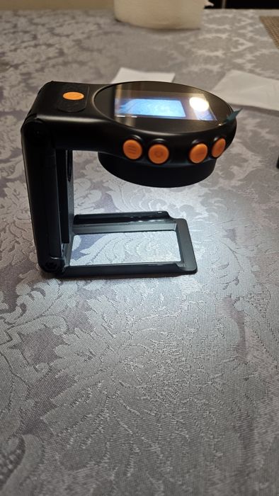 Mini microscópio digital