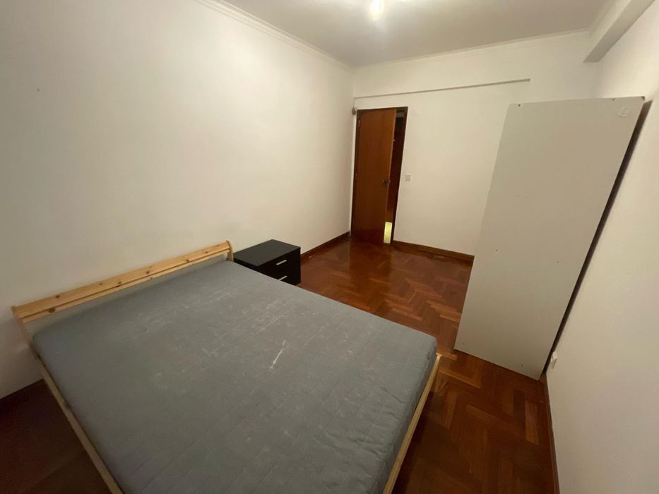 T3 Mobilado Para Arrendar Em Famões, Odivelas