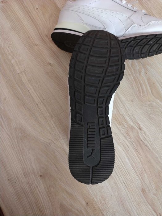 Białe buty Puma 45
