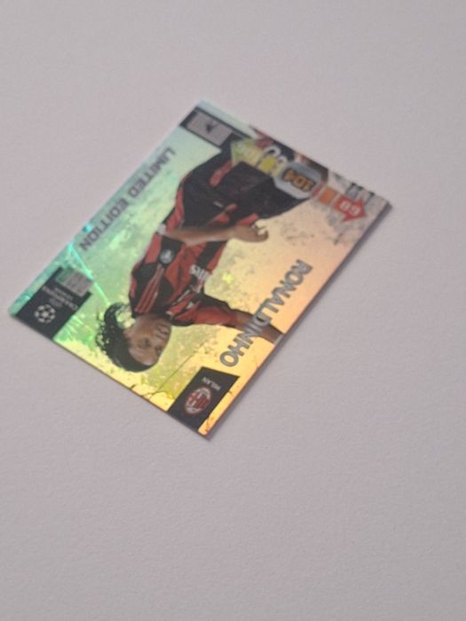 ronaldinho limited edition card Amazon.com: Topps Match Attax 23/24 - Booster Tin (Random Tin)