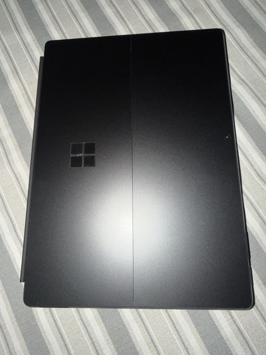 Surface Pro 12.9