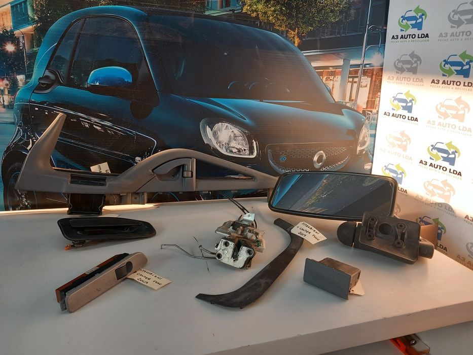 Várias peças para MITSUBISHI CANTER FUSO 2009