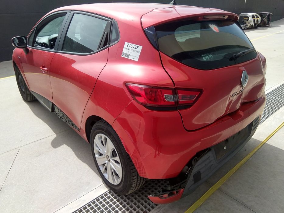 RENAULT CLIO IV - 2018 - Para Peças