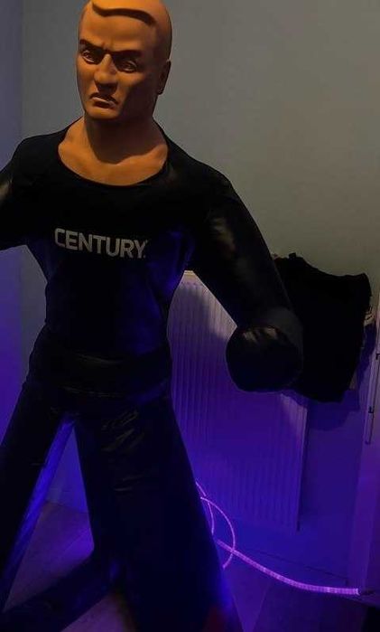 Century Versys VS.BOB