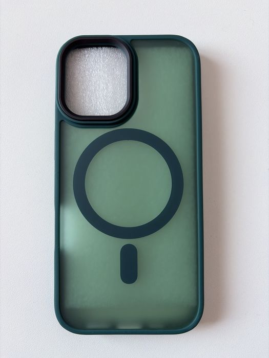 Чохол для iPhone 17 зелений