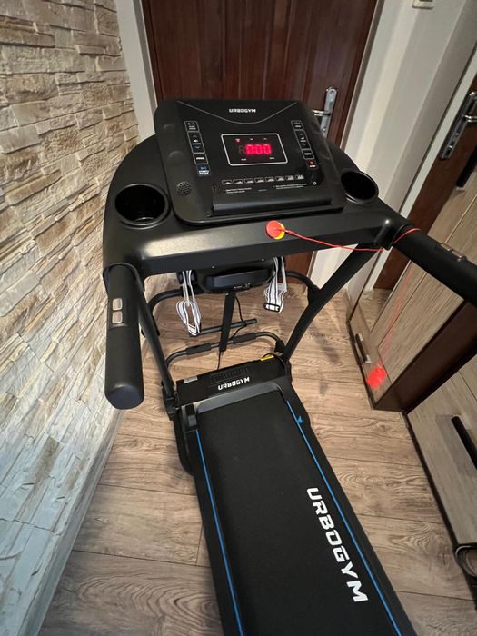 Bieżnia URBOGym 450 z masazerem NOWA