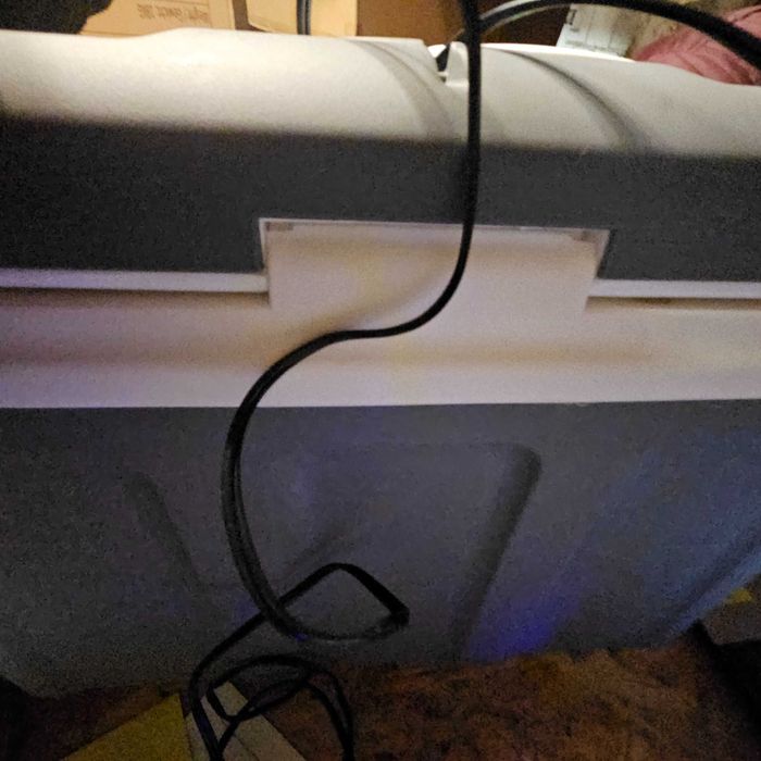 Lodówka turystyczna 40l z kółkami 12 i 230 V do samochodu, na kemping