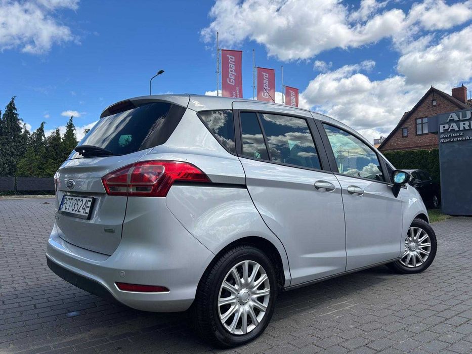 Samochód Ford B-MAx