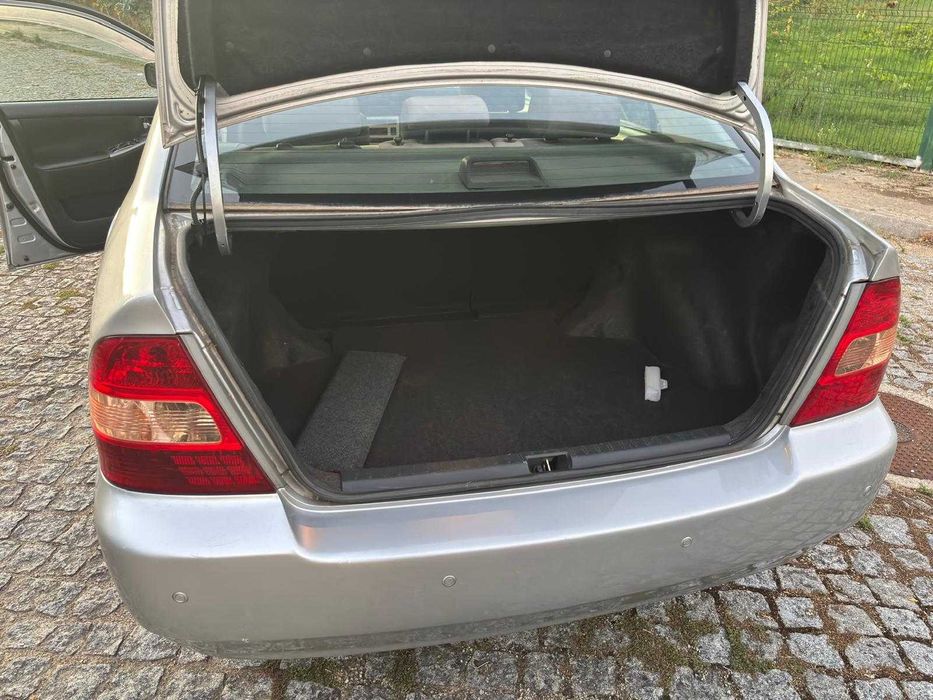 Toyota Corolla 1.4 VVT-I