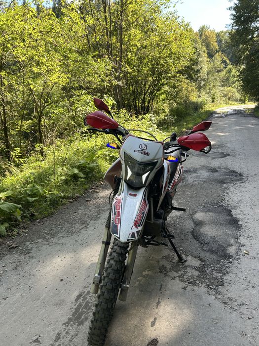 Продам geon x road light250 срочно!