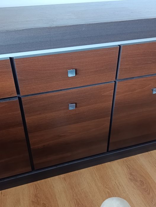Sprzedam komodę 150 cm