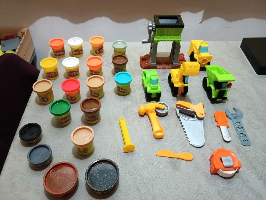 Plasticinas Play Doh e peças
