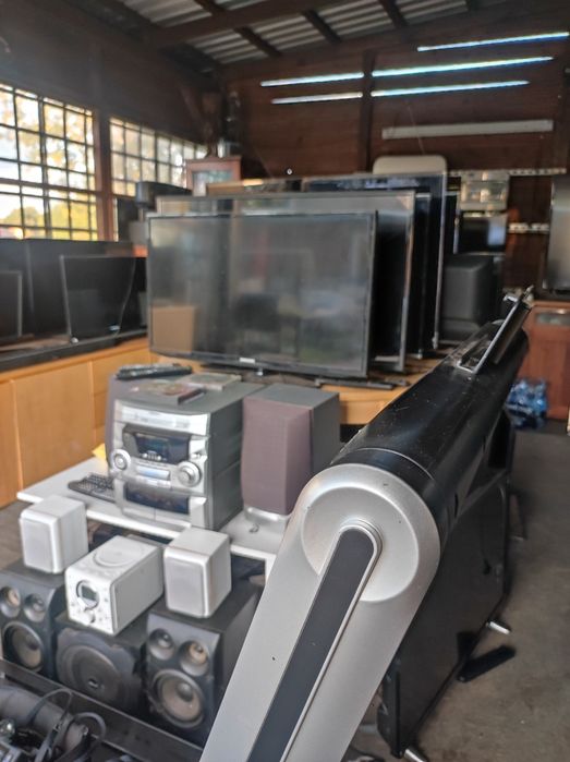 Wyprzedaż garażowa różne rzeczy