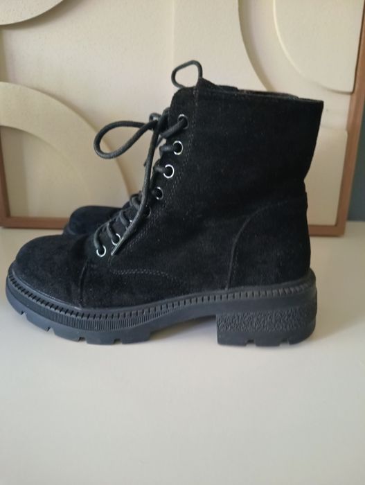 Buty jesienne zamszowe
