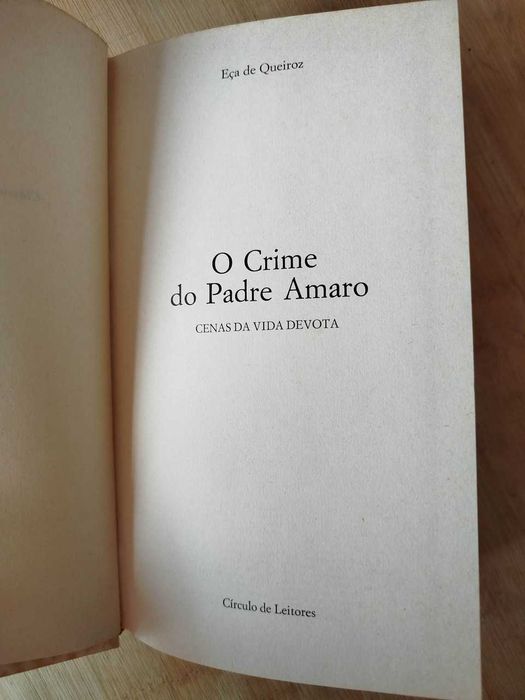 O Crime do Padre Amaro de Eça de Queiroz
