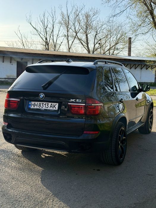 Продам х5 е70 35хi