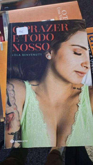 Livros de vários temas e autores - apenas 1 €.