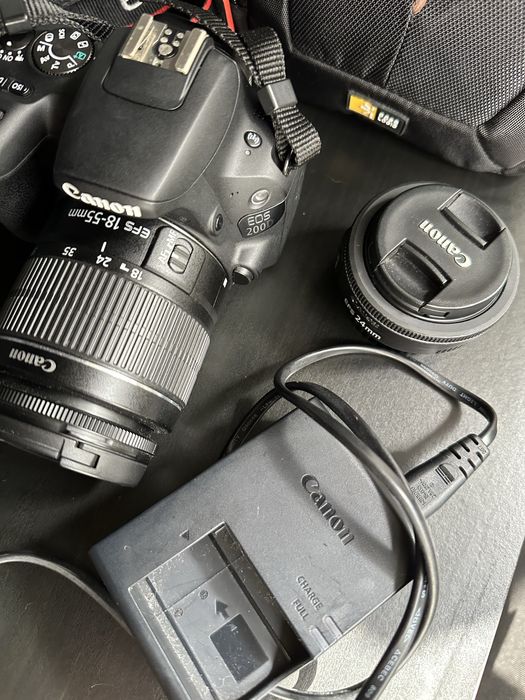 Canon 200d + Canon24mm f/2.8 (Pack)