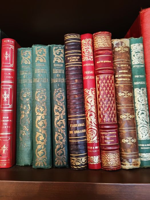 Livros antigos vários temas