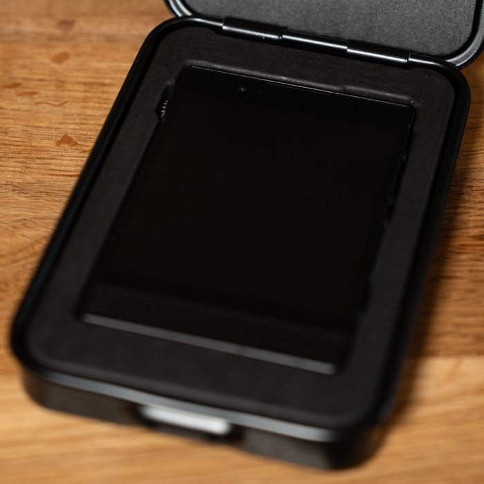 Light Phone 3 Smartfon