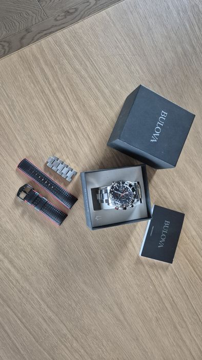 Bulova Precisionist 98B212