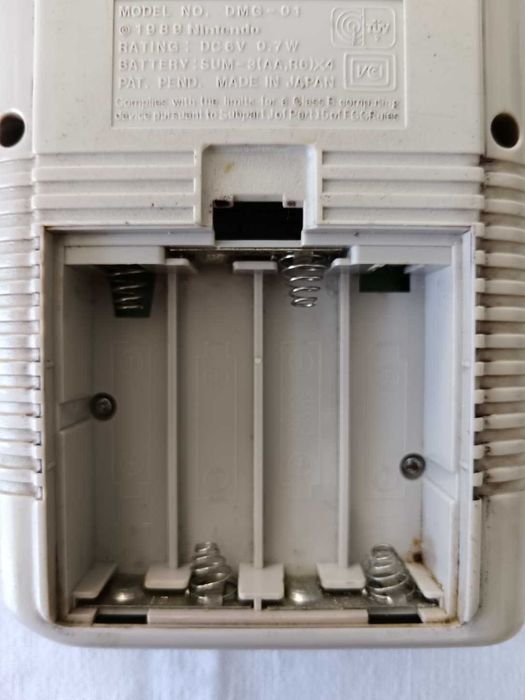 Nintendo Game Boy DMG‑01 (1989 CPU‑05) – Solto  Funciona  Sem Pilhas