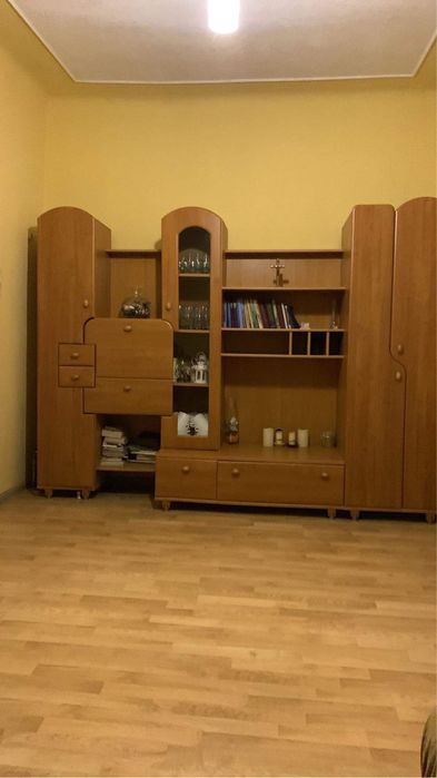 Шафа-стінка