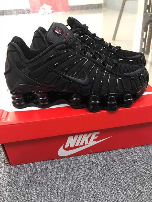Nike Shox TL Czarny r.38