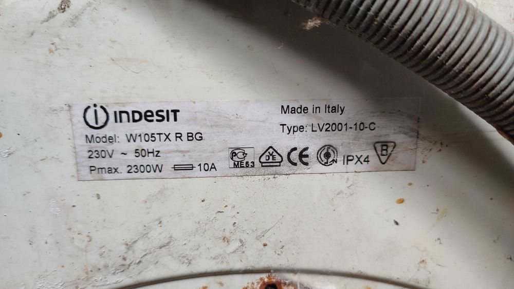 Пральна машинка indesit w105tx r bg  на запчастини