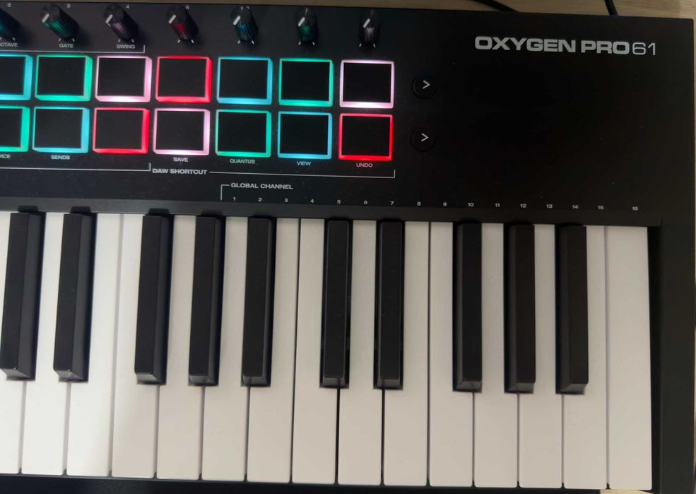 Teclado M-Audio Oxygen Pro 61