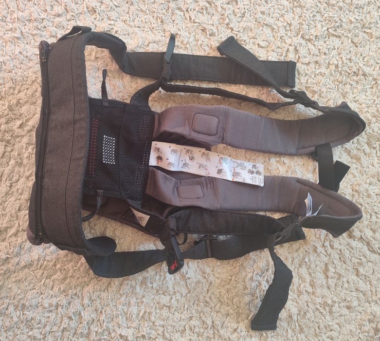 Mochila Porta Bebé One da BabyBjörn