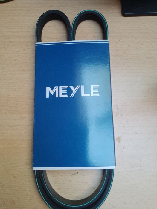 Pasek Wielorowkowy 4PK1075